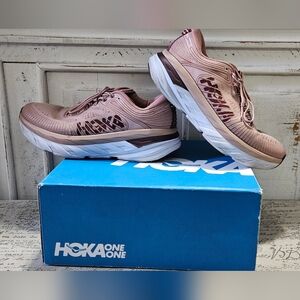 Hoka One One size 7.5